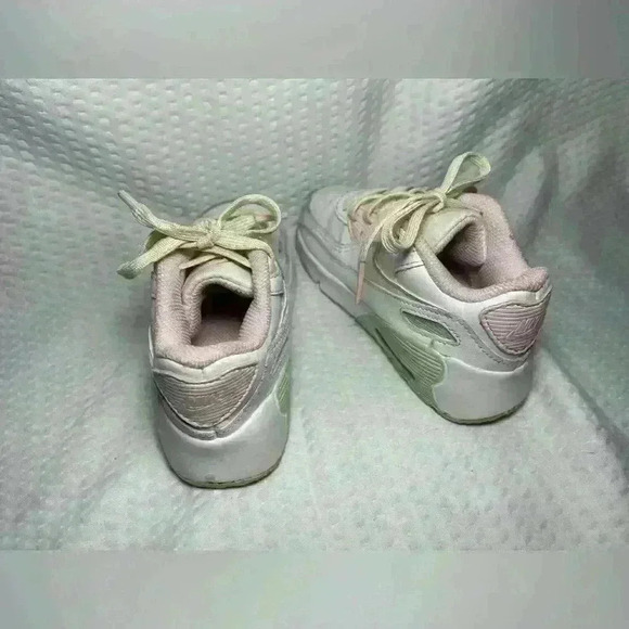 Nike Air Max 90 Youth 9C - Picture 2 of 5